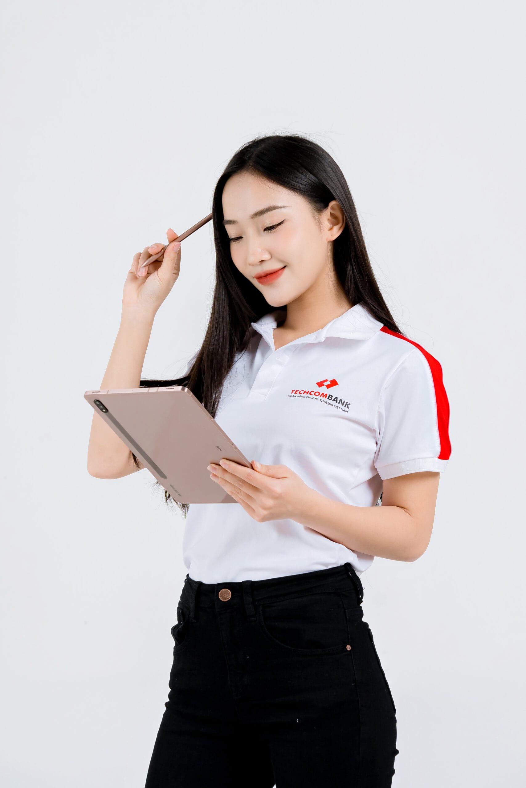 dong-phuc-in-logo-thuong-hieu